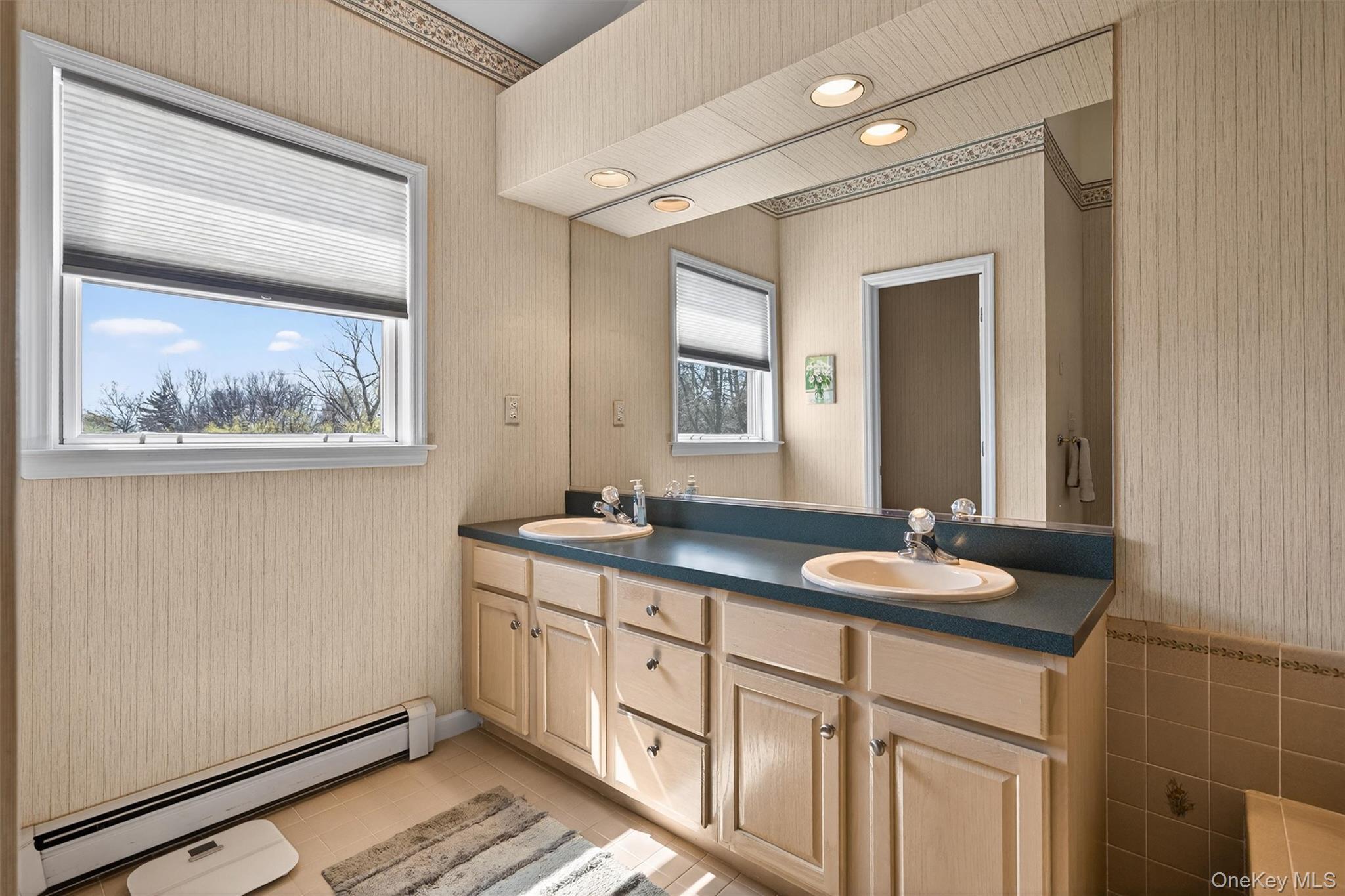 Single Family Quaker Mill  Orange County, NY 10921, MLS-980457-16