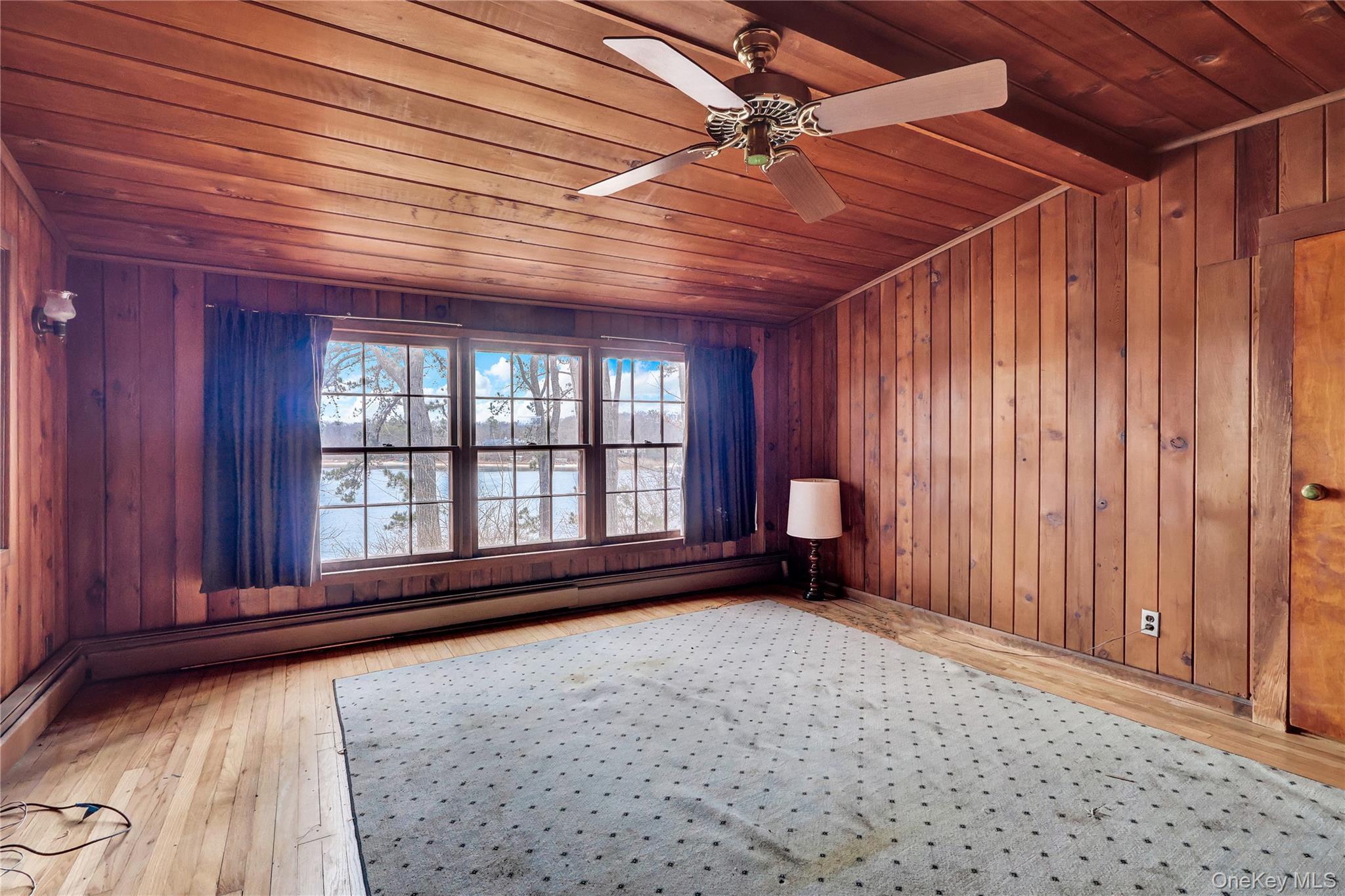 Single Family Lakeside  Suffolk County, NY 11961, MLS-980491-17