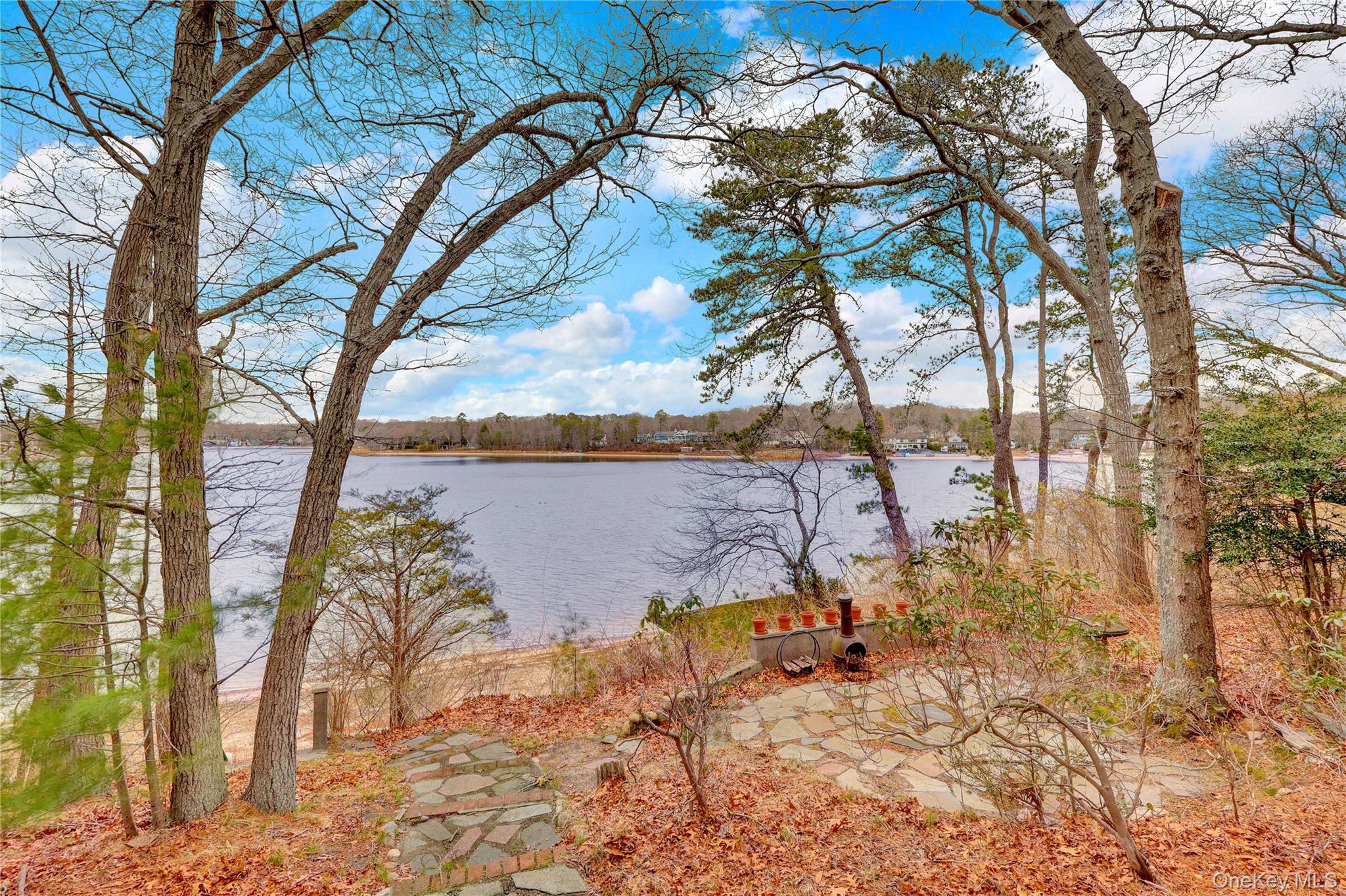 Single Family Lakeside  Suffolk County, NY 11961, MLS-980491-6