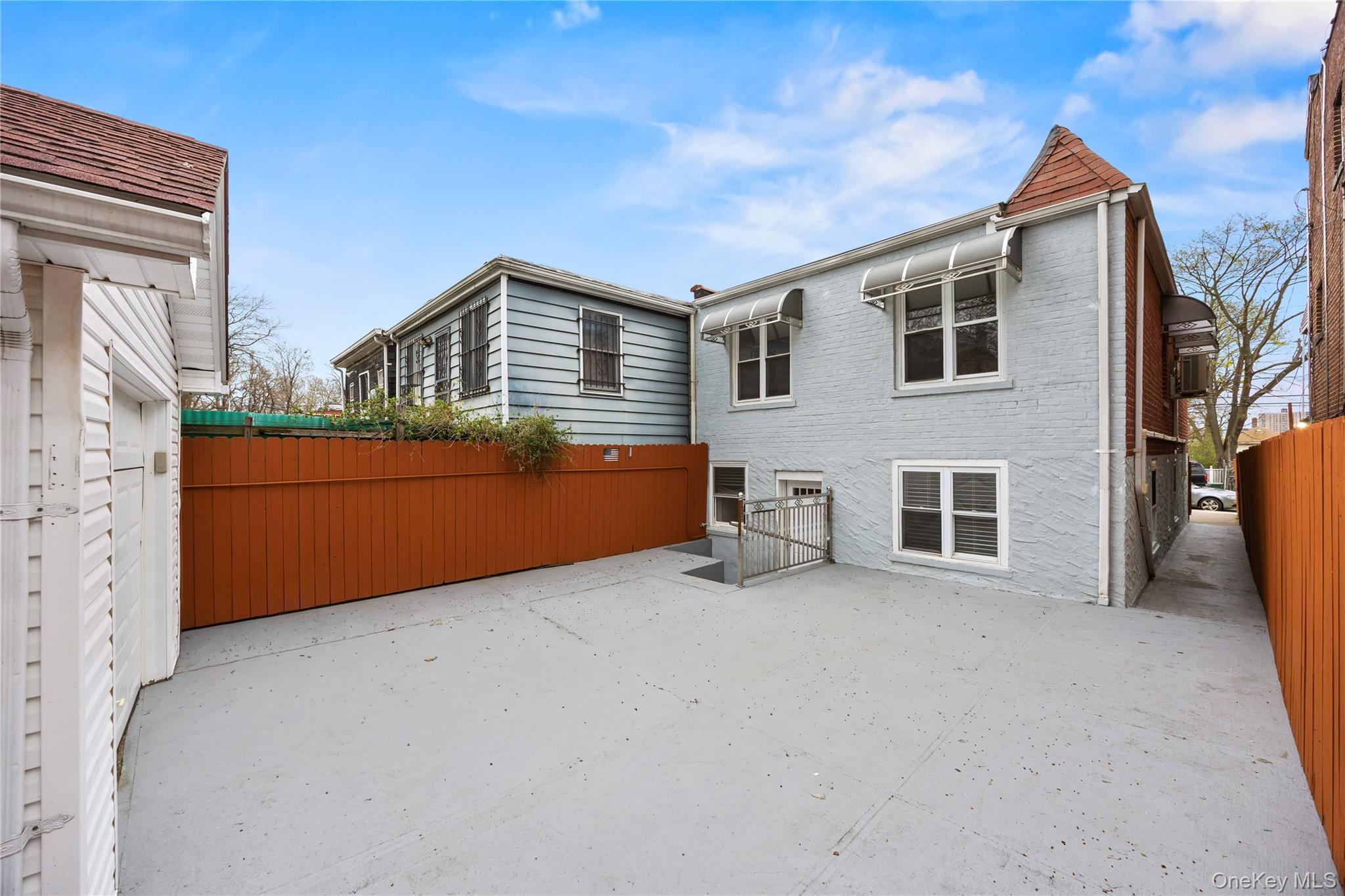 Single Family Mickle  Bronx, NY 10469, MLS-980504-19