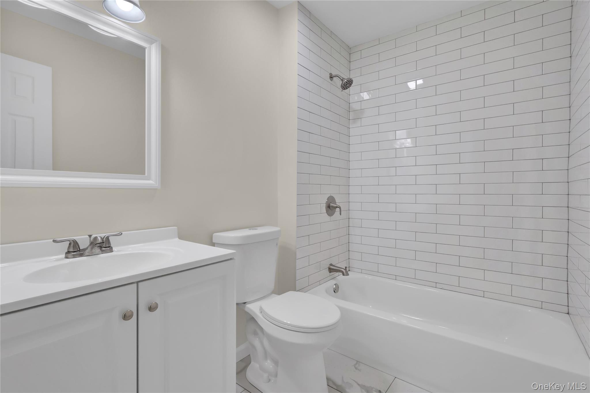 Single Family Patchogue  Suffolk County, NY 11950, MLS-980505-34