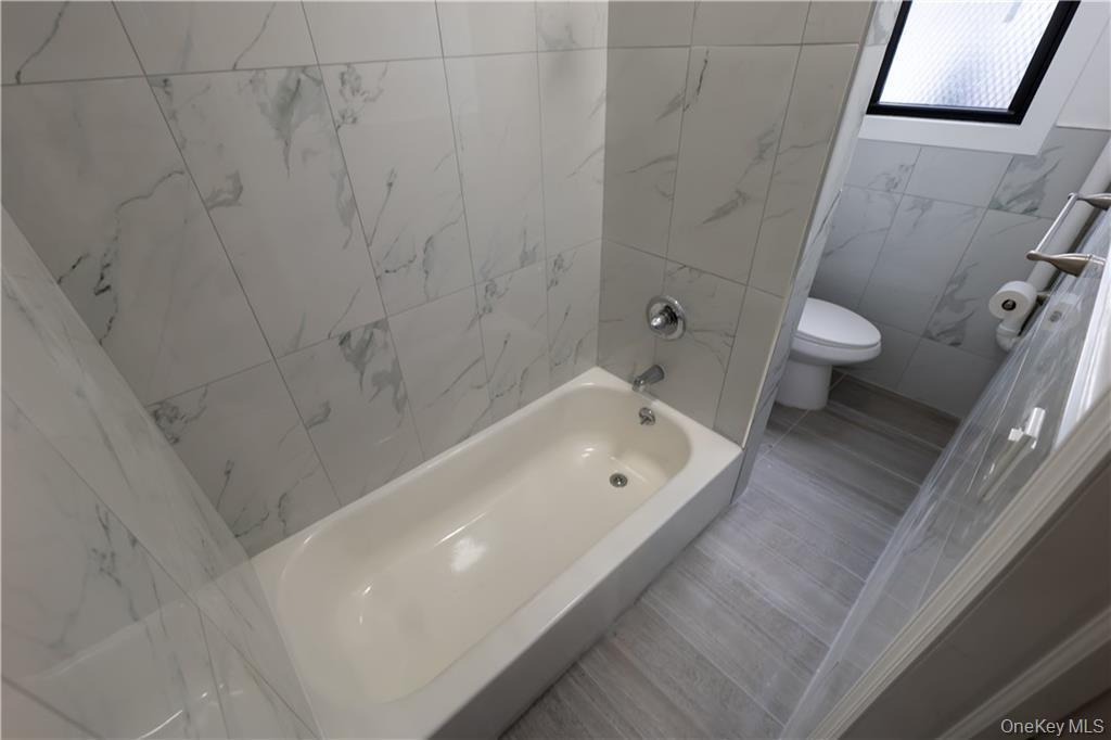 Single Family Flatlands  Brooklyn, NY 11236, MLS-980514-13