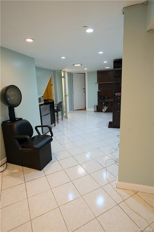 Single Family Flatlands  Brooklyn, NY 11236, MLS-980514-2