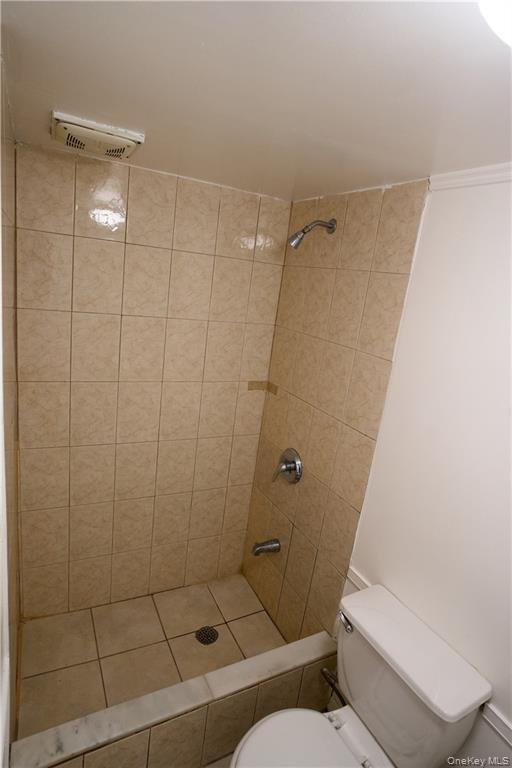 Single Family Flatlands  Brooklyn, NY 11236, MLS-980514-26