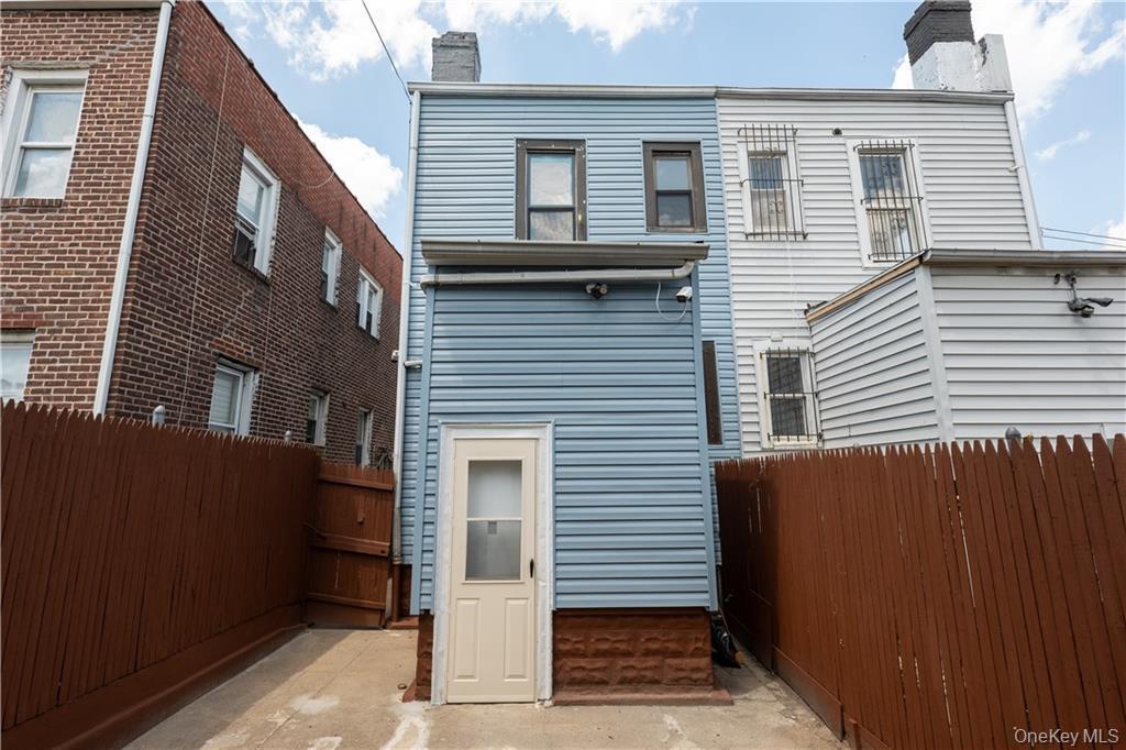 Single Family Flatlands  Brooklyn, NY 11236, MLS-980514-37