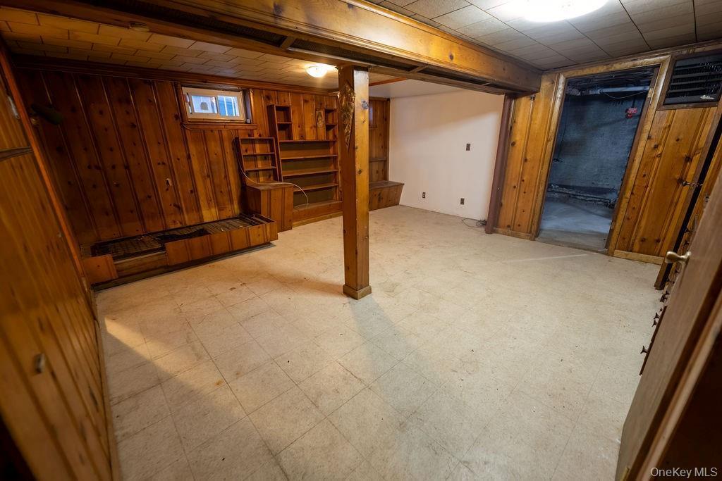 Single Family 104th  Brooklyn, NY 11236, MLS-980522-9