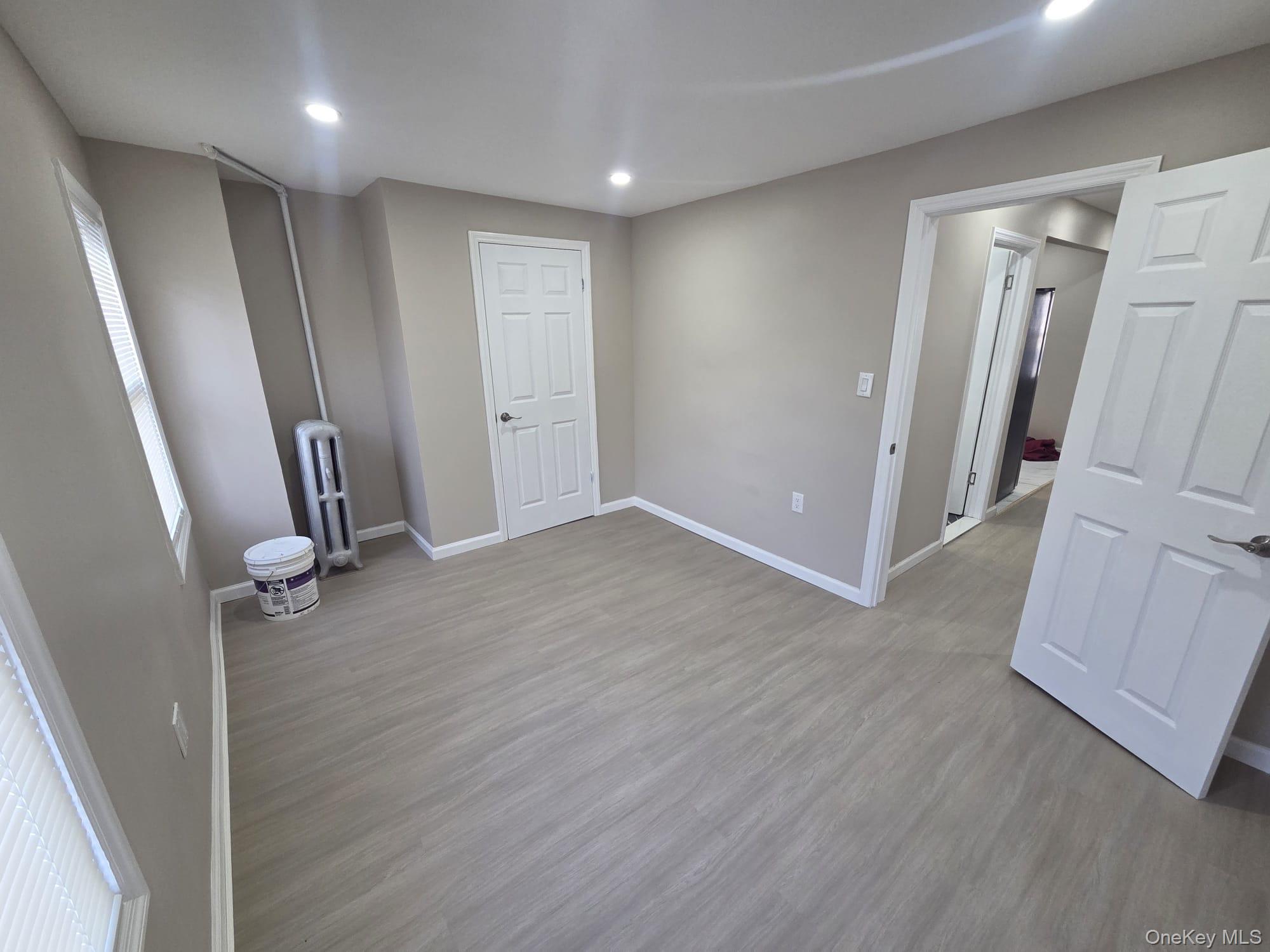 Single Family 95th Avenue  Queens, NY 11419, MLS-980529-10