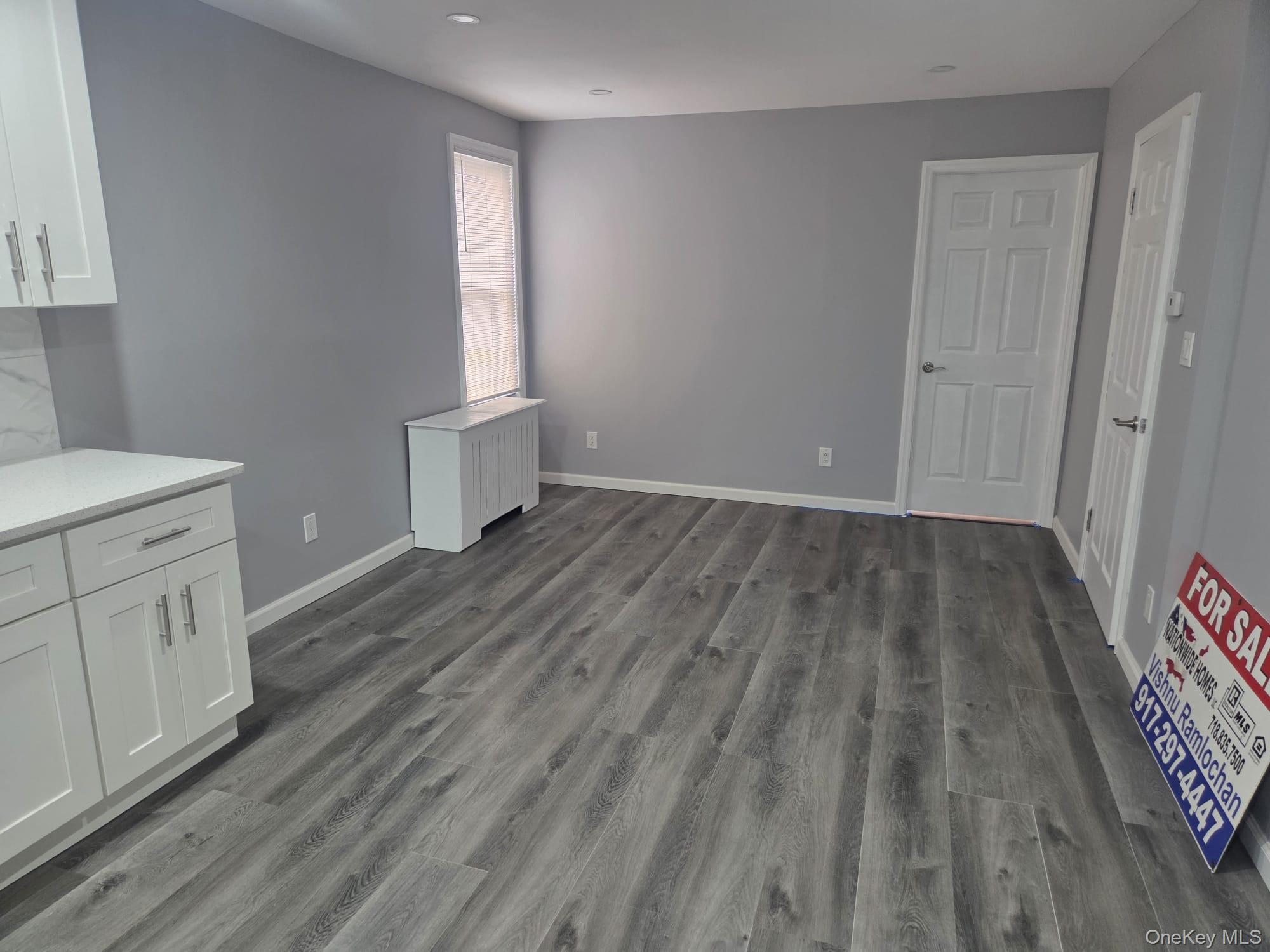 Single Family 95th Avenue  Queens, NY 11419, MLS-980529-2