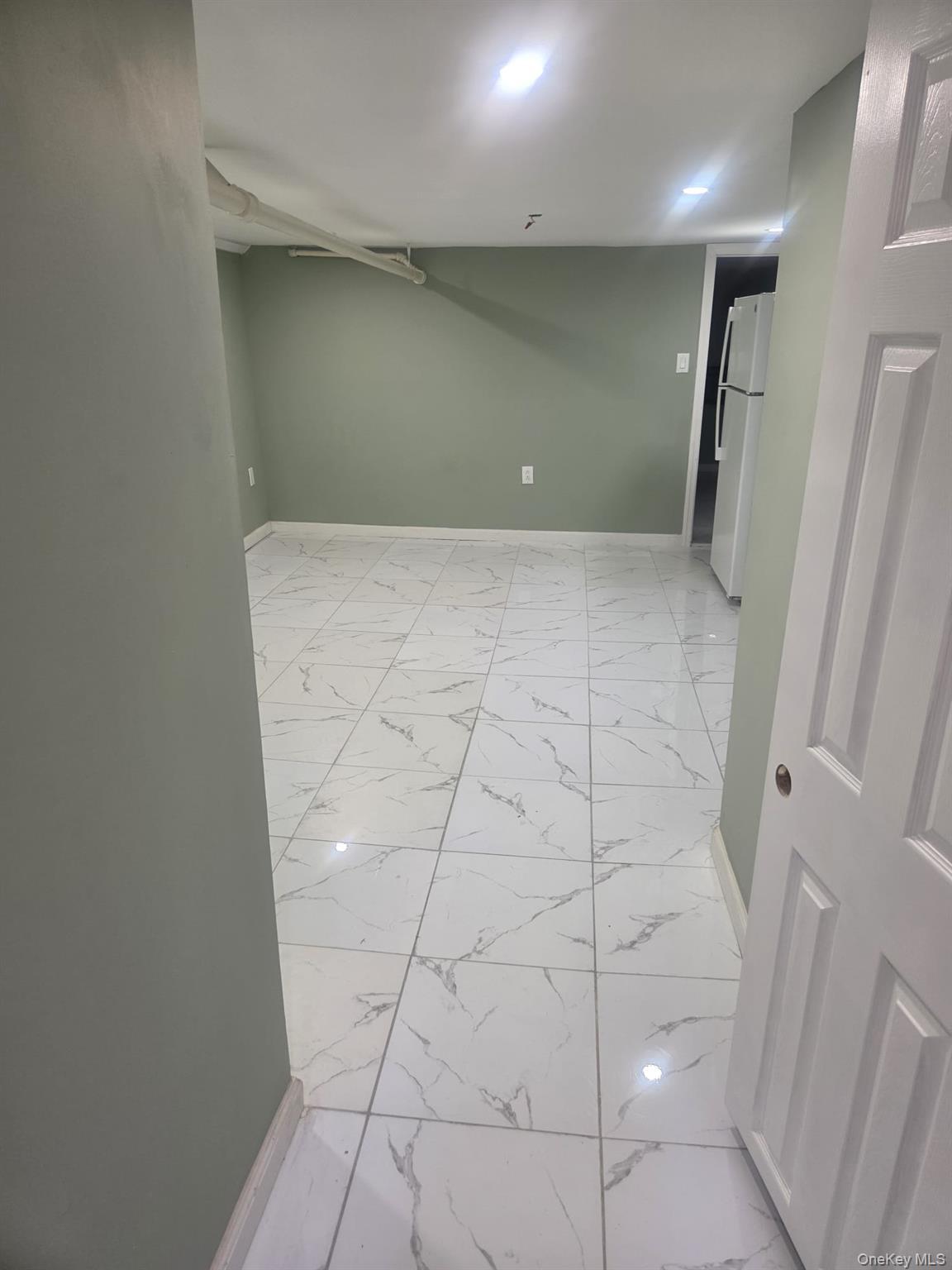 Single Family 95th Avenue  Queens, NY 11419, MLS-980529-24