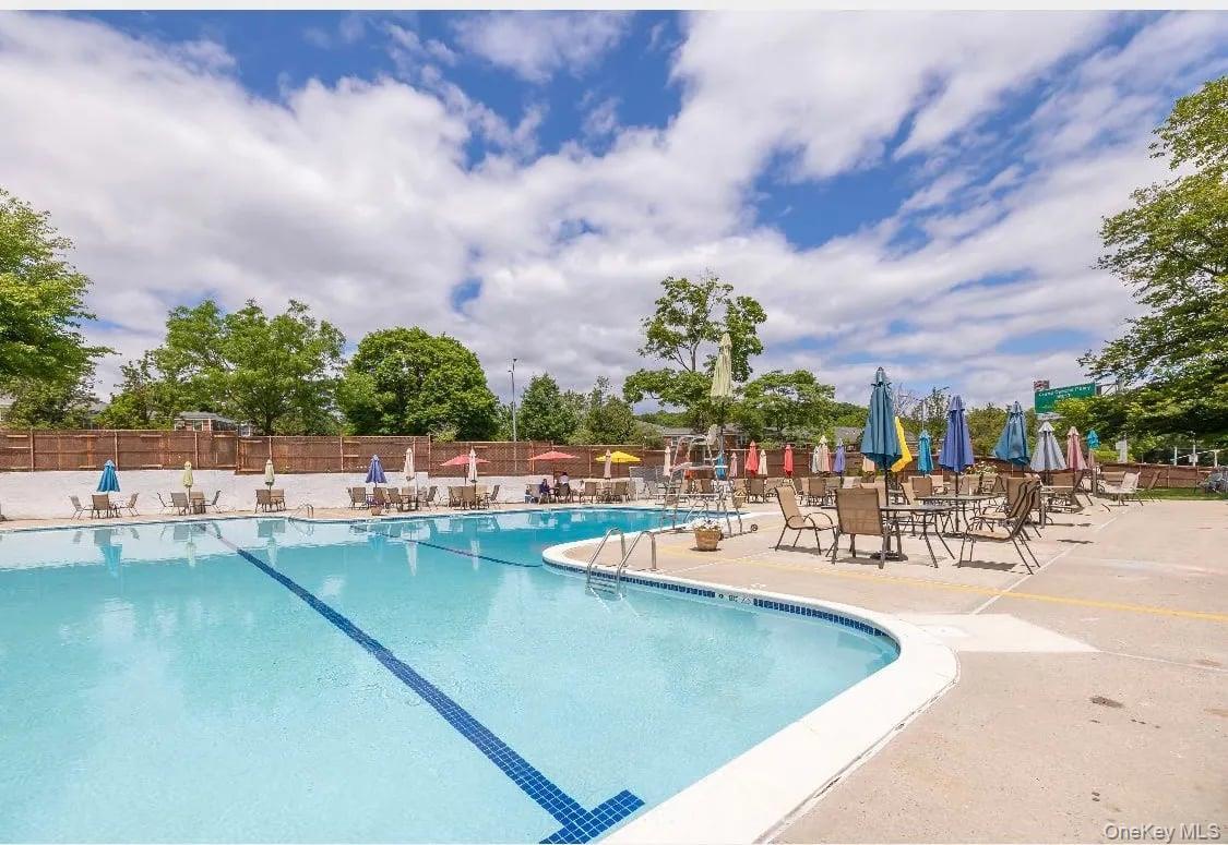 Coop Springfield Boulevard  Queens, NY 11427, MLS-980537-17