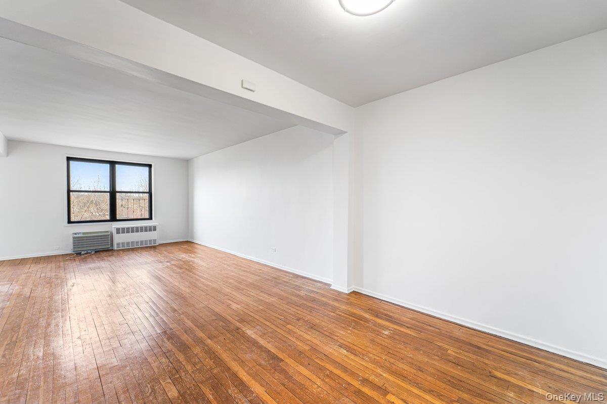 Coop Springfield Boulevard  Queens, NY 11427, MLS-980537-2