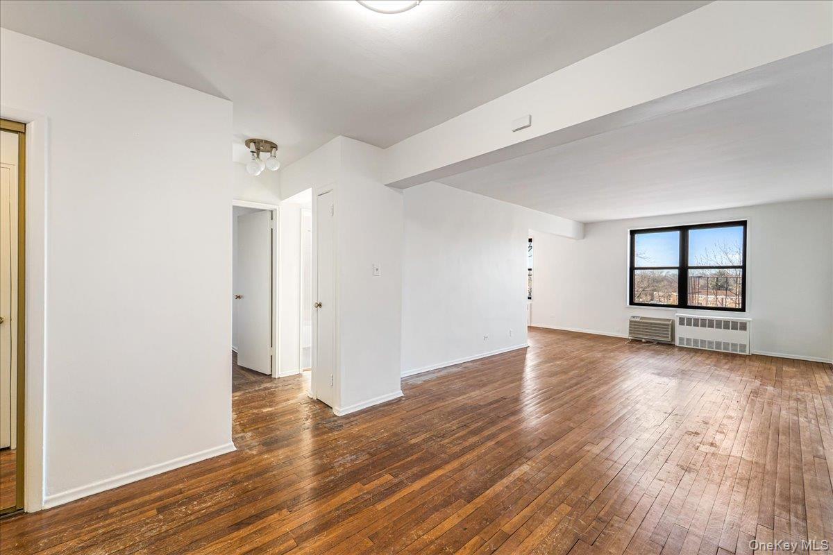 Coop Springfield Boulevard  Queens, NY 11427, MLS-980537-6