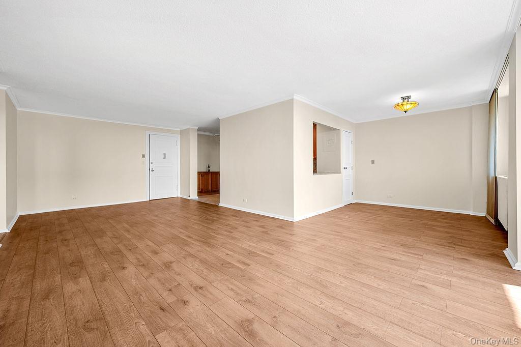 Condo Bay Club  Queens, NY 11360, MLS-980541-11