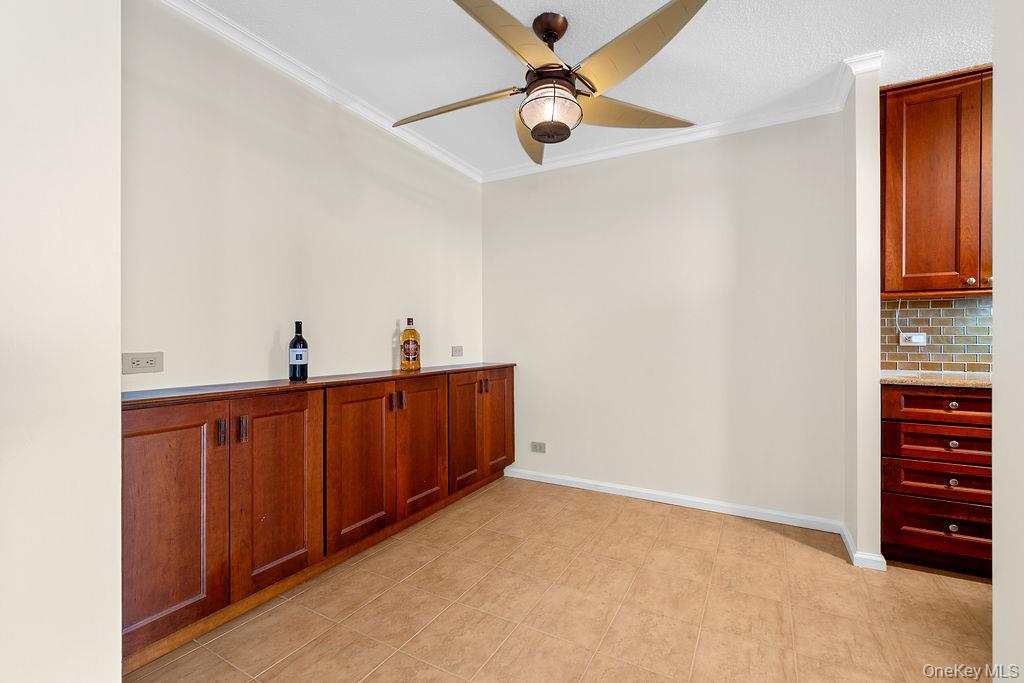 Condo Bay Club  Queens, NY 11360, MLS-980541-2