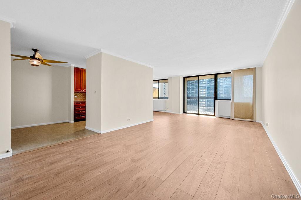 Condo Bay Club  Queens, NY 11360, MLS-980541-4