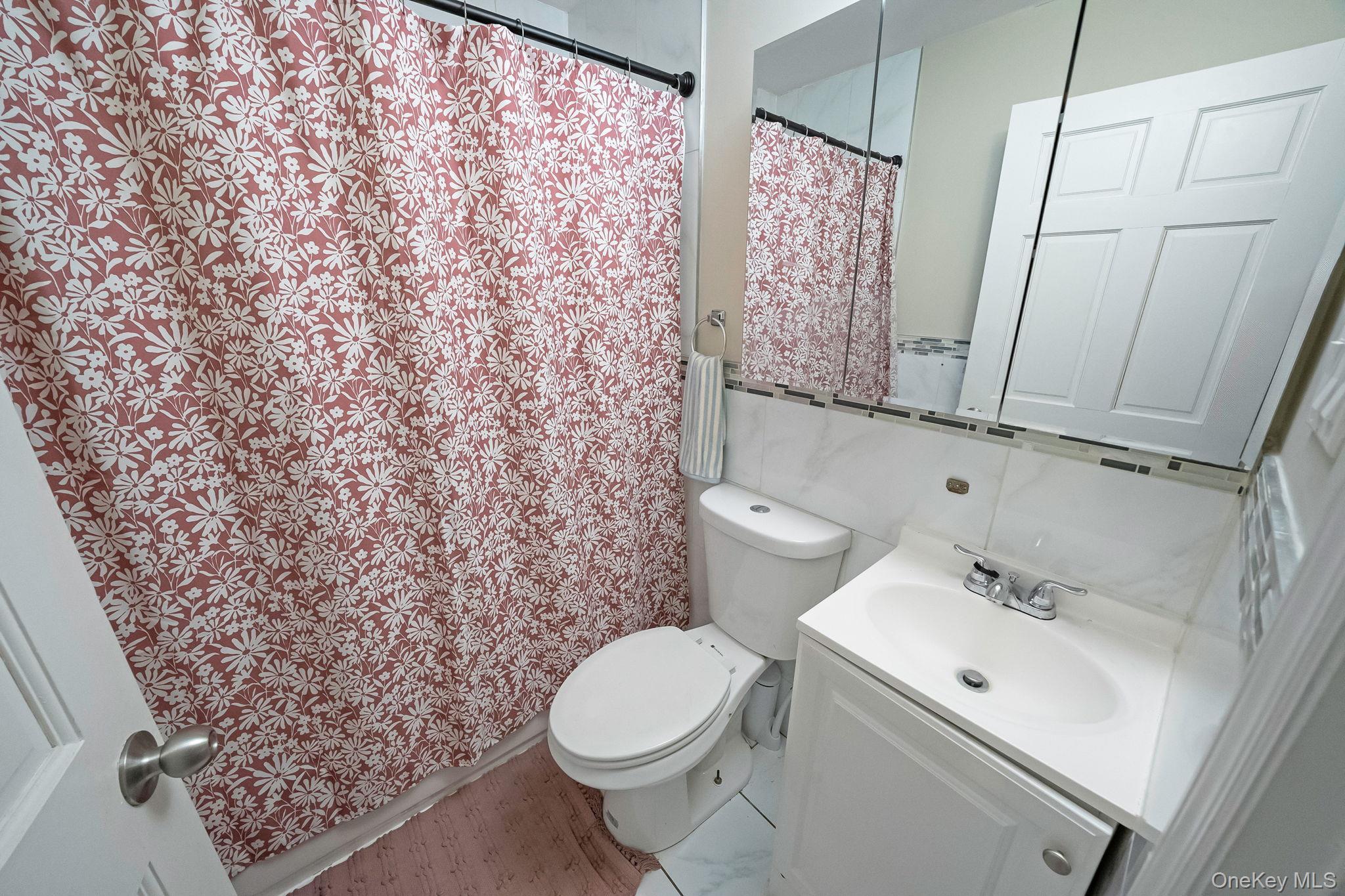 Single Family Sampson Bronx, NY 10465, MLS-980550-9