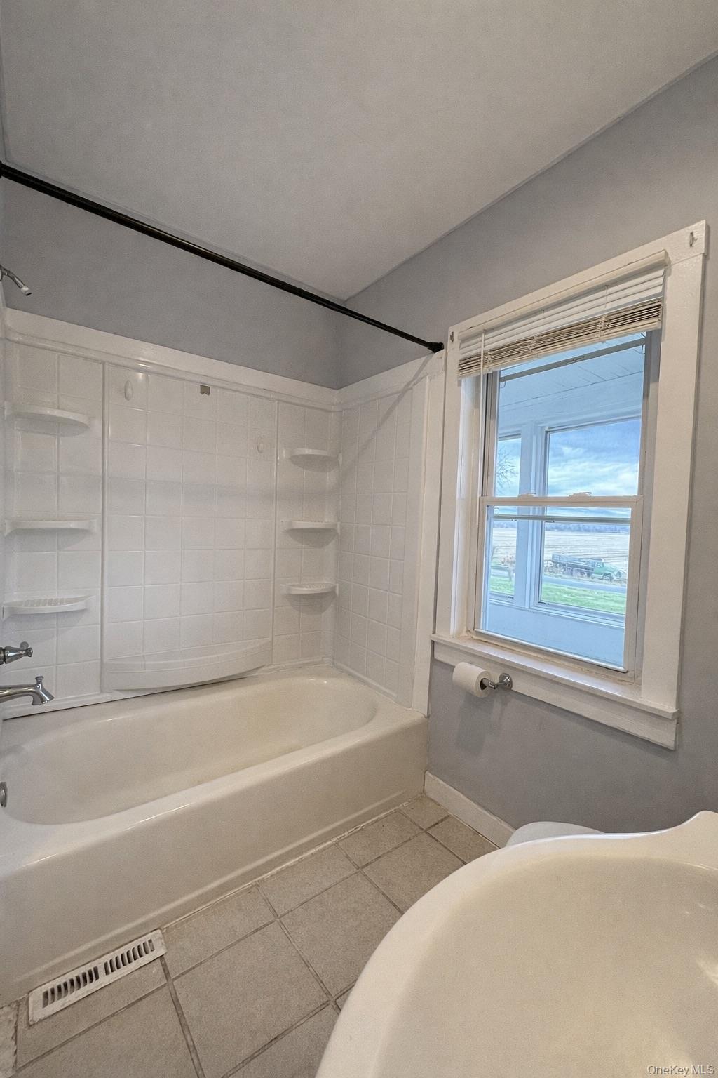 Single Family Pierce Orange County, NY 10958, MLS-980551-15