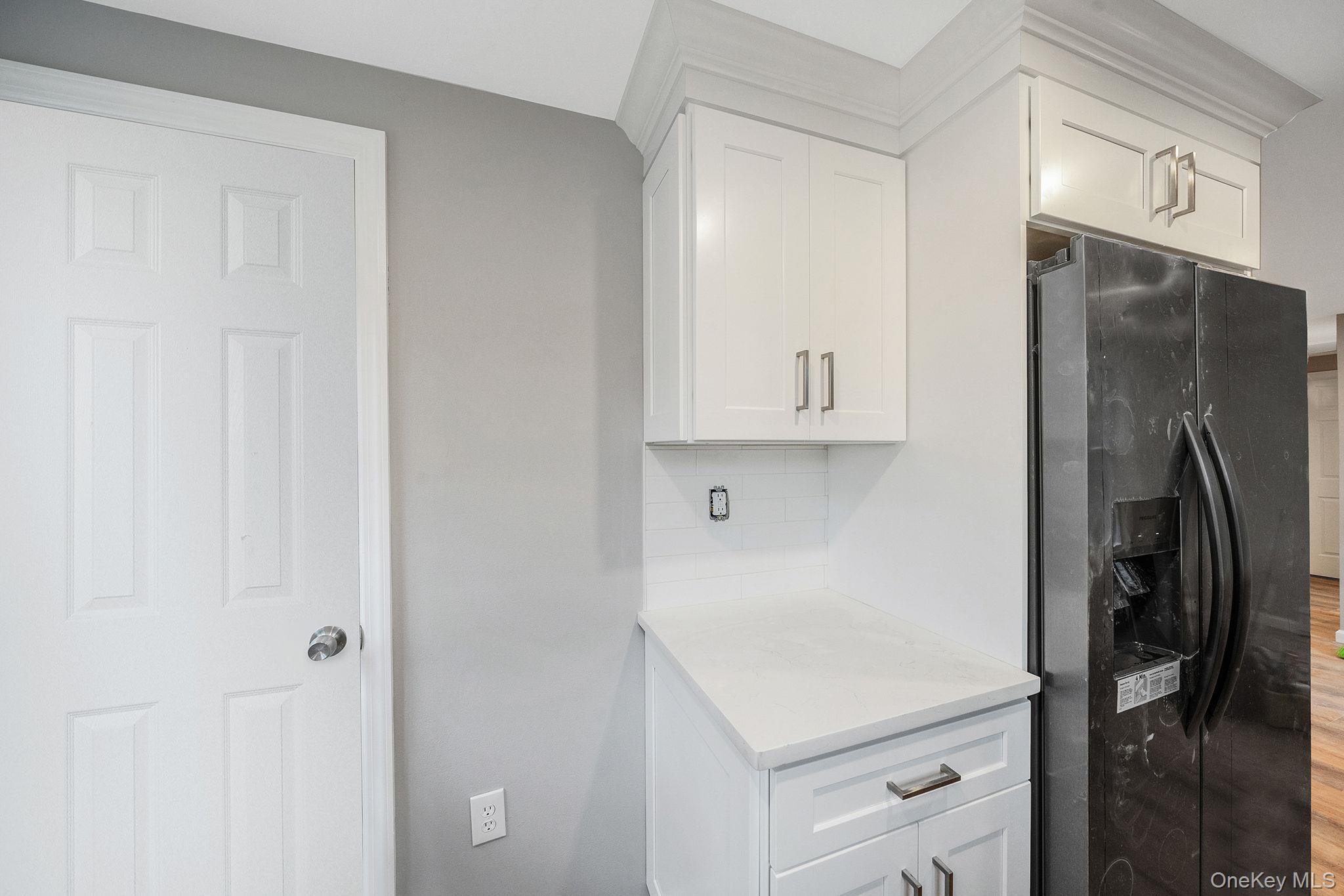 Single Family Dale  Suffolk County, NY 11901, MLS-980552-20