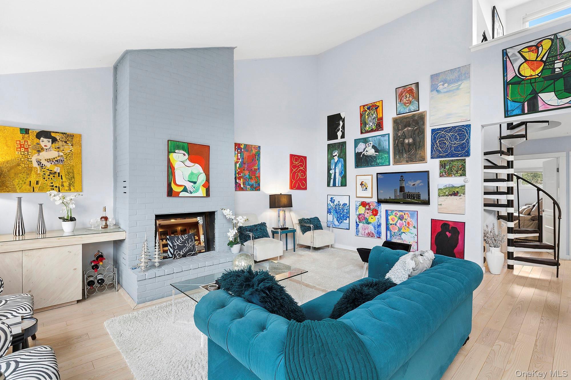 Coop Pantigo  Suffolk County, NY 11937, MLS-980555-2