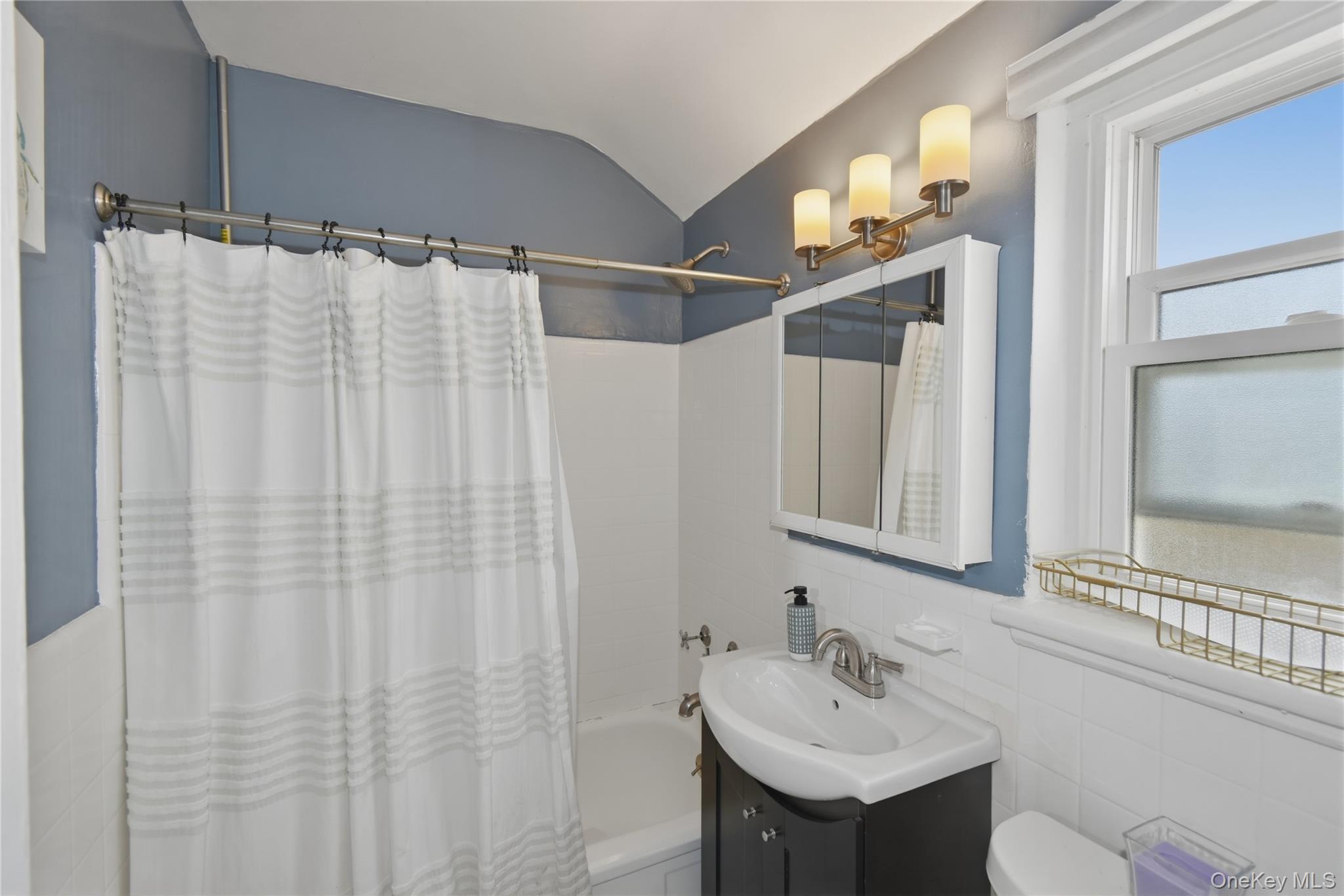 Coop Tuckahoe  Westchester County, NY 10710, MLS-980562-12