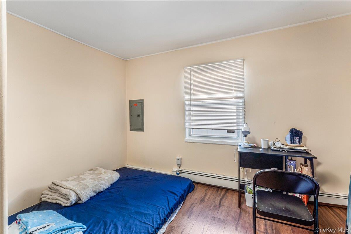 Single Family Prentice  Nassau County, NY 11756, MLS-980563-10
