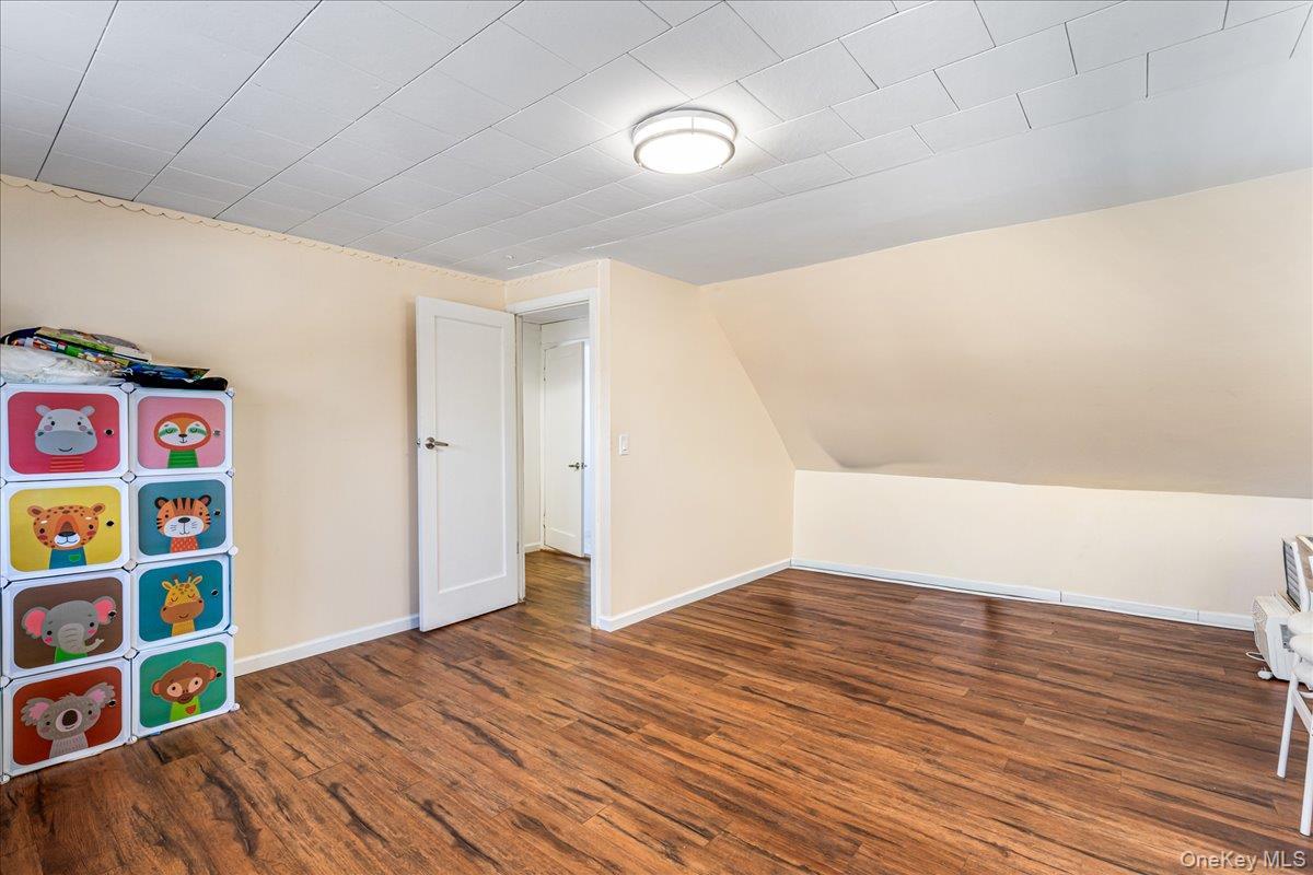 Single Family Prentice  Nassau County, NY 11756, MLS-980563-12