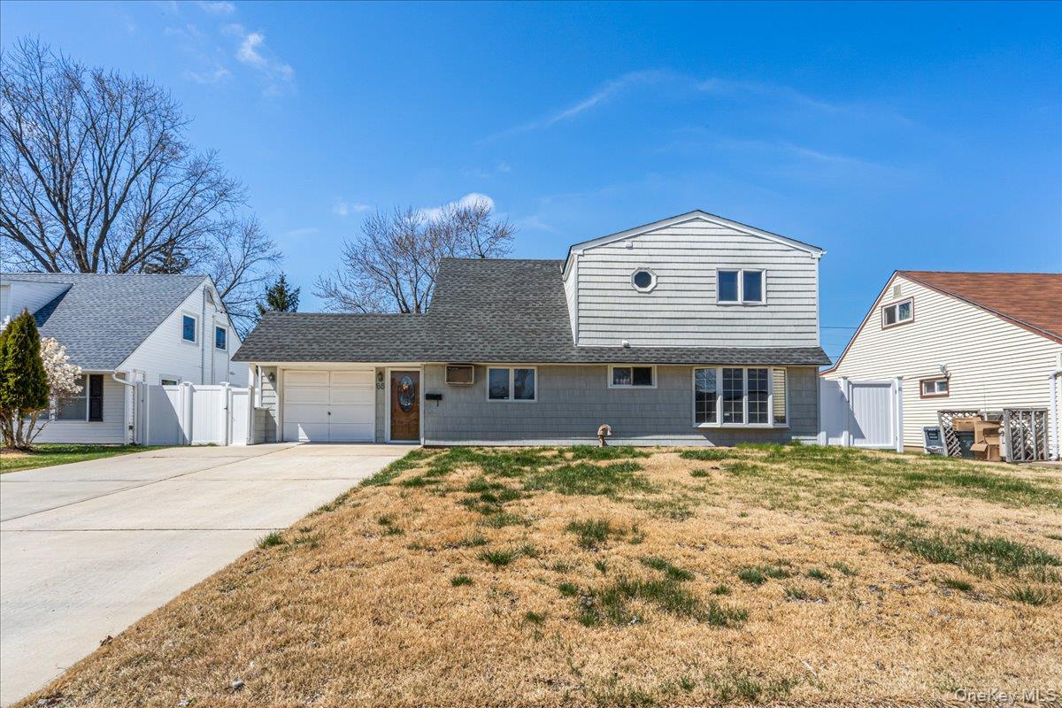 Single Family Prentice  Nassau County, NY 11756, MLS-980563-2