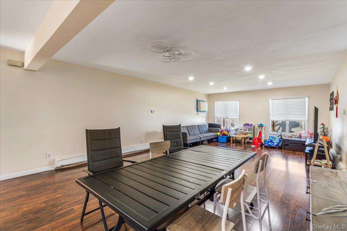 Single Family Prentice  Nassau County, NY 11756, MLS-980563-7