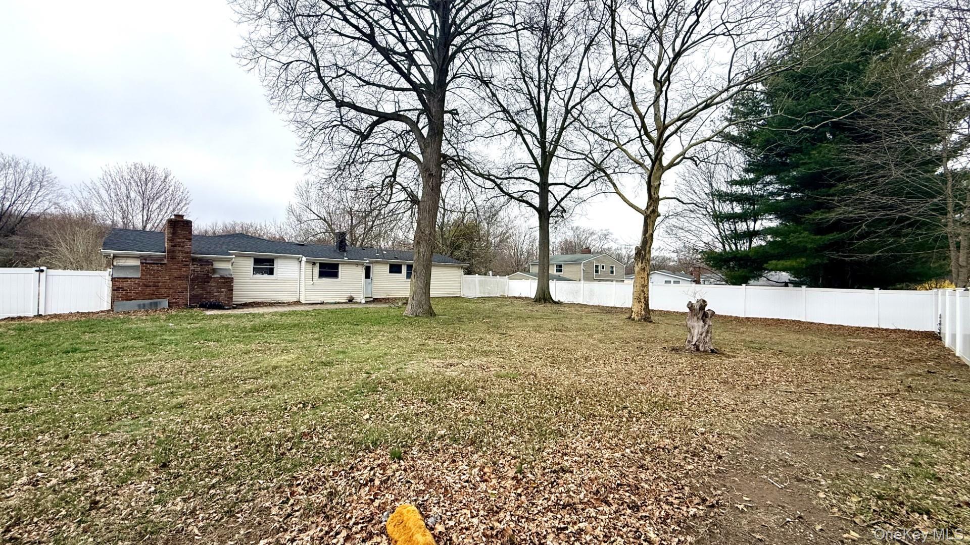 Single Family University Heights  Suffolk County, NY 11790, MLS-980564-25