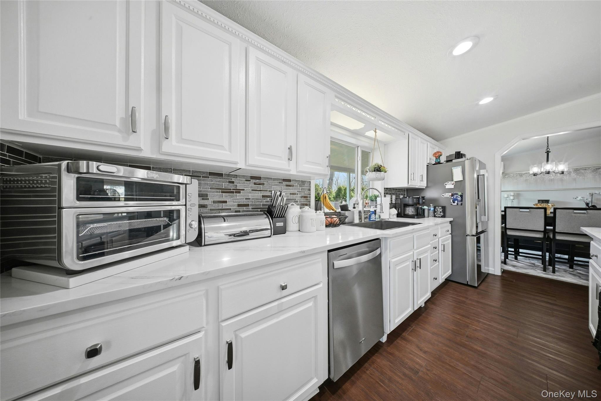 Single Family Old Country  Suffolk County, NY 11901, MLS-980567-15