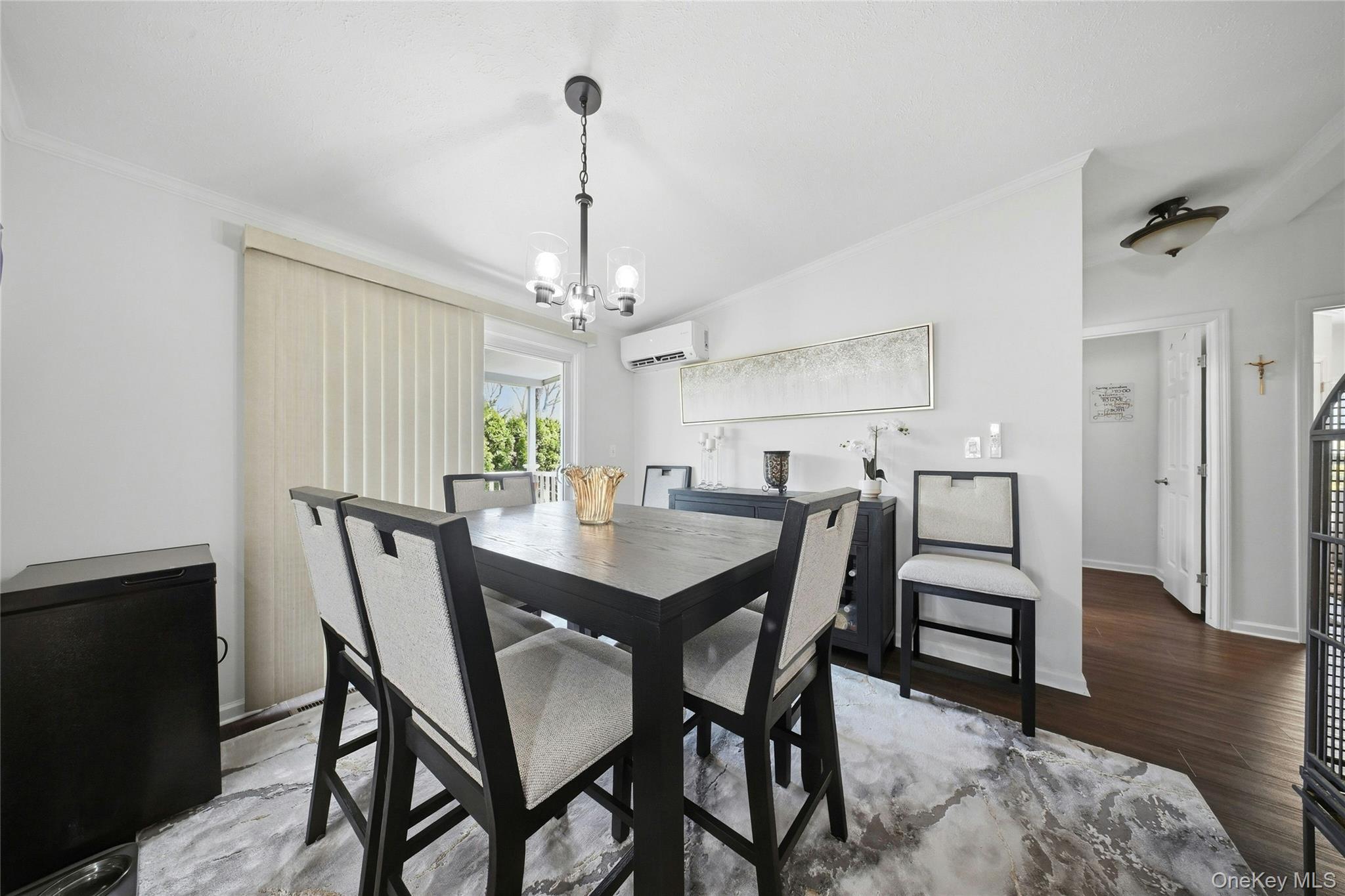 Single Family Old Country  Suffolk County, NY 11901, MLS-980567-20