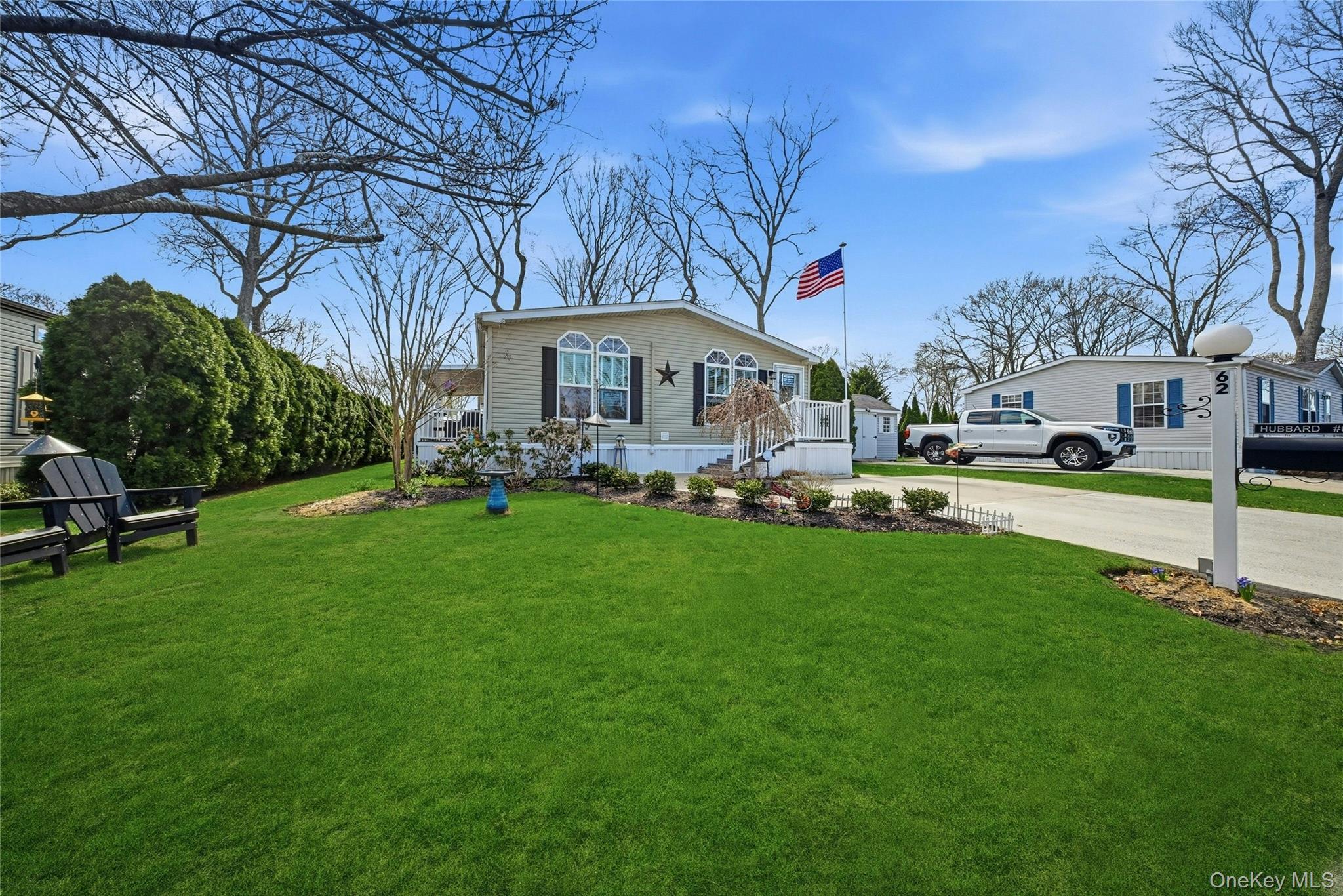 Single Family Old Country  Suffolk County, NY 11901, MLS-980567-5