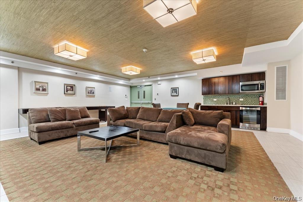 Coop Lafayette  Brooklyn, NY 11221, MLS-980569-16