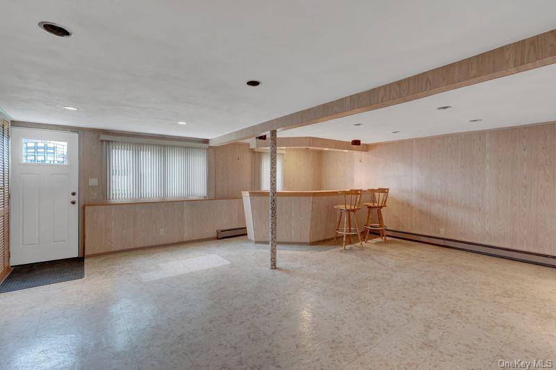 Single Family Independence  Suffolk County, NY 11702, MLS-980570-23