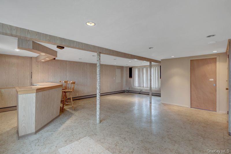 Single Family Independence  Suffolk County, NY 11702, MLS-980570-24