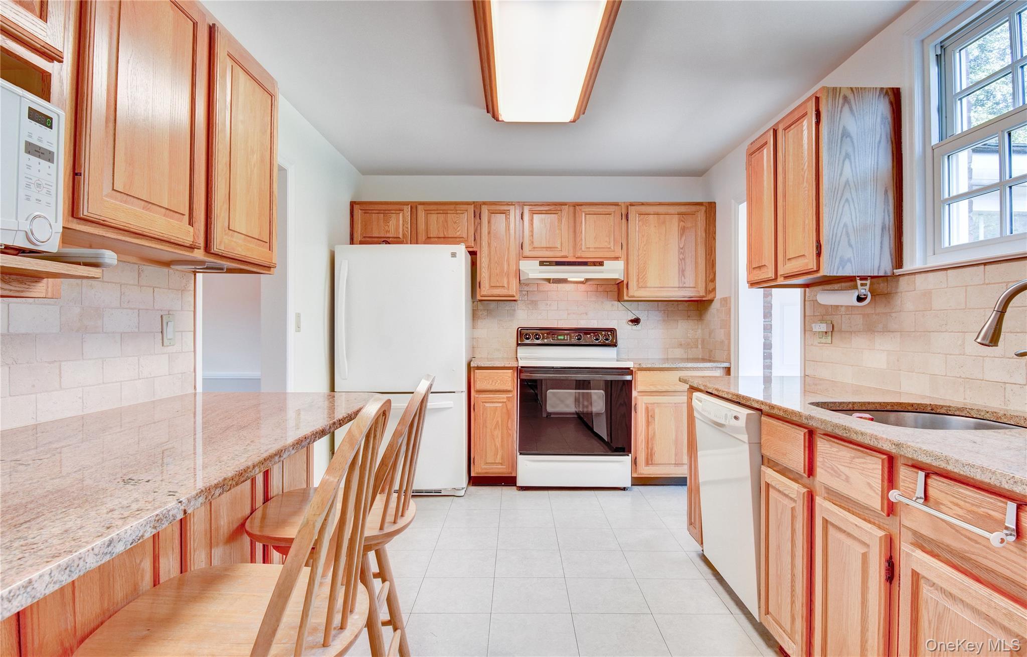 Single Family Kathwood Road Westchester County, NY 10607, MLS-980577-13