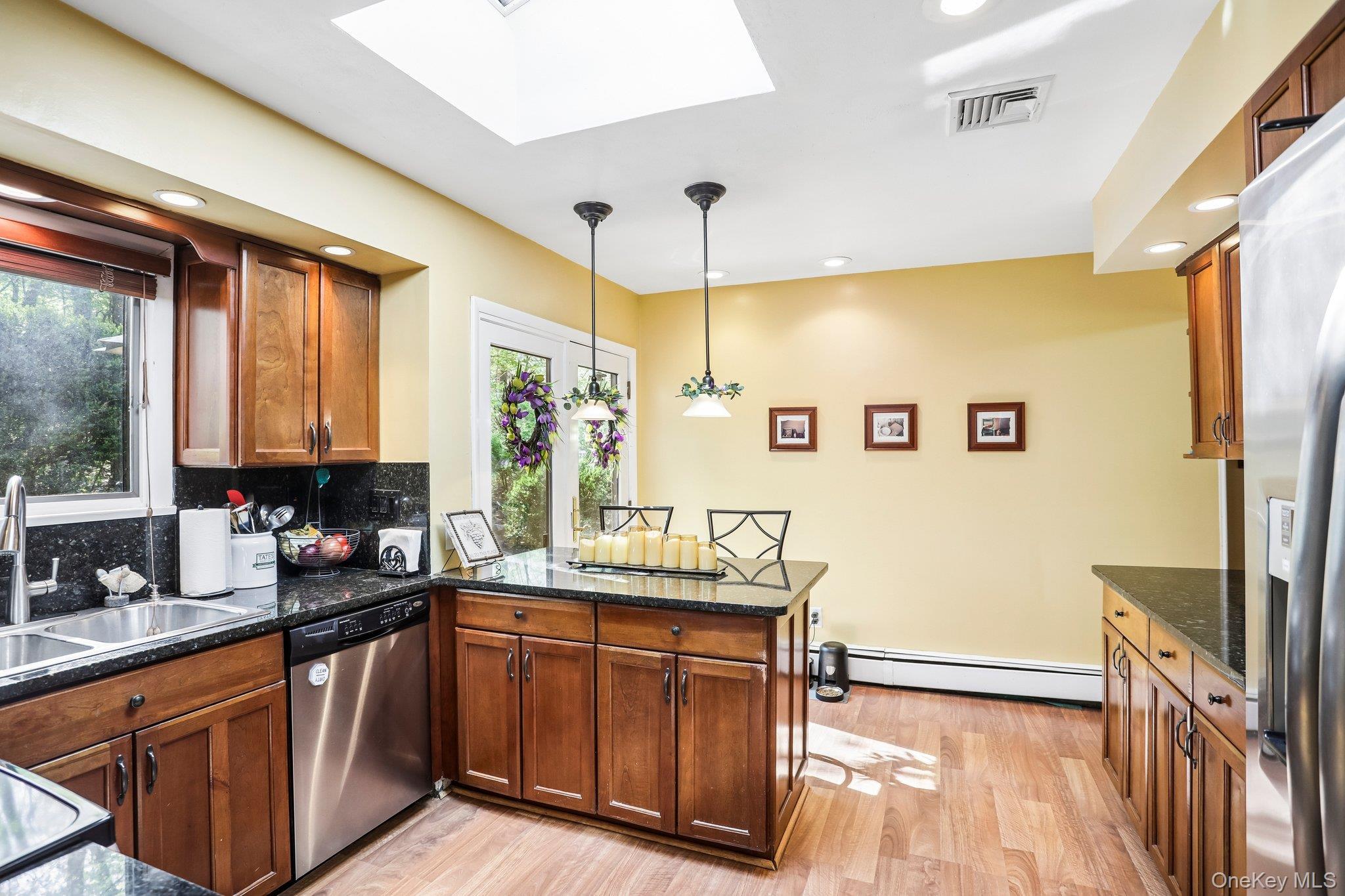 Single Family Stonehouse Road  Westchester County, NY 10589, MLS-980581-11