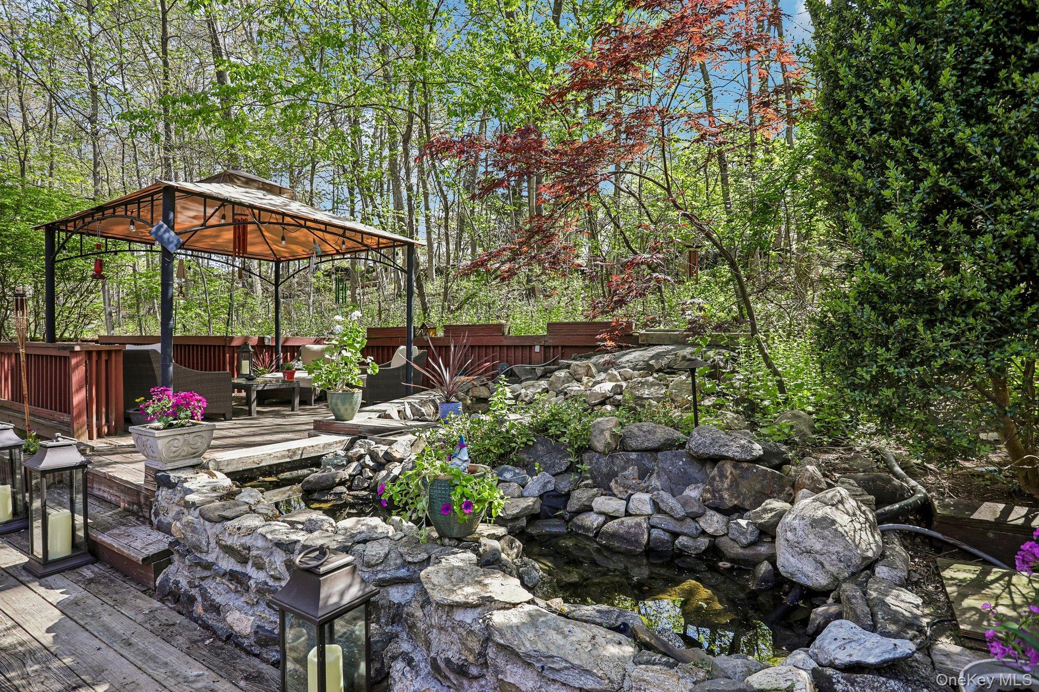 Single Family Stonehouse Road  Westchester County, NY 10589, MLS-980581-17