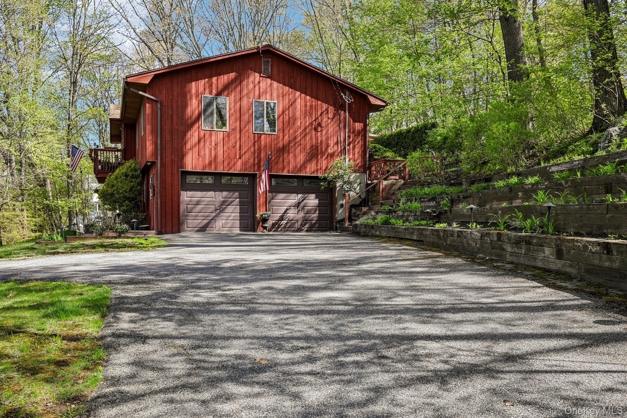 Single Family Stonehouse Road  Westchester County, NY 10589, MLS-980581-2