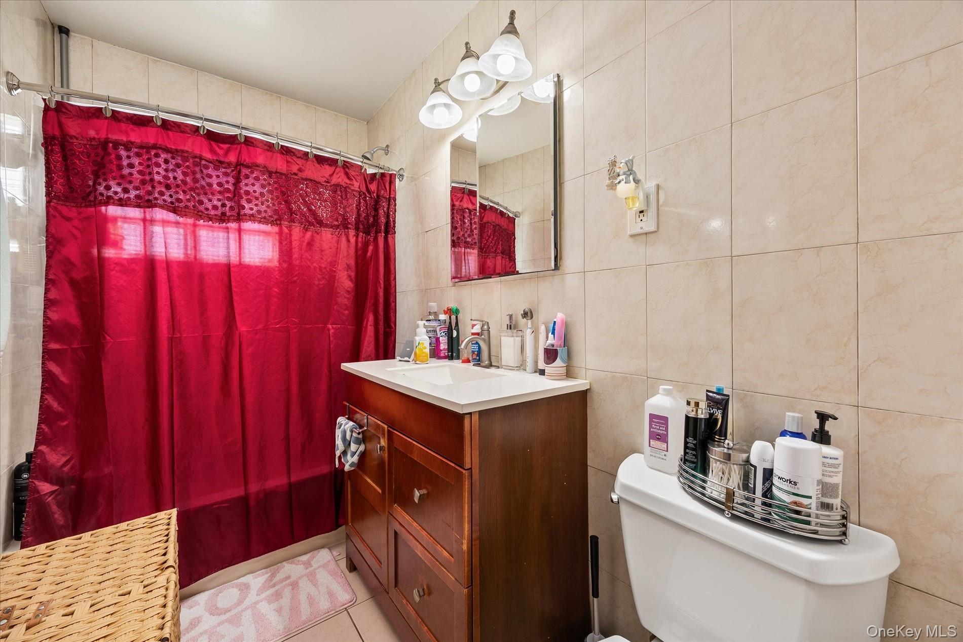 Single Family 65th Place  Queens, NY 11378, MLS-980588-16