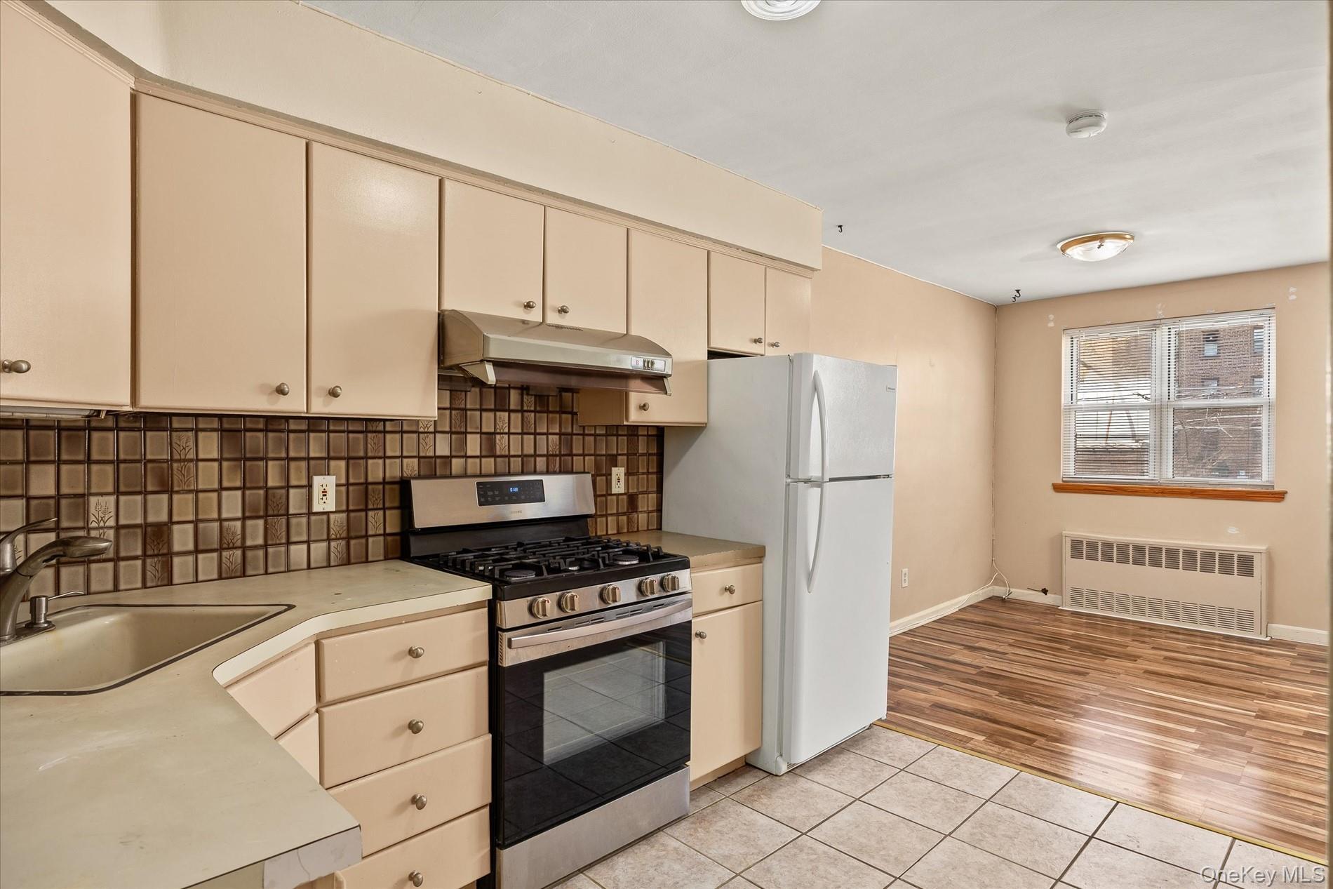 Single Family 65th Place  Queens, NY 11378, MLS-980588-8