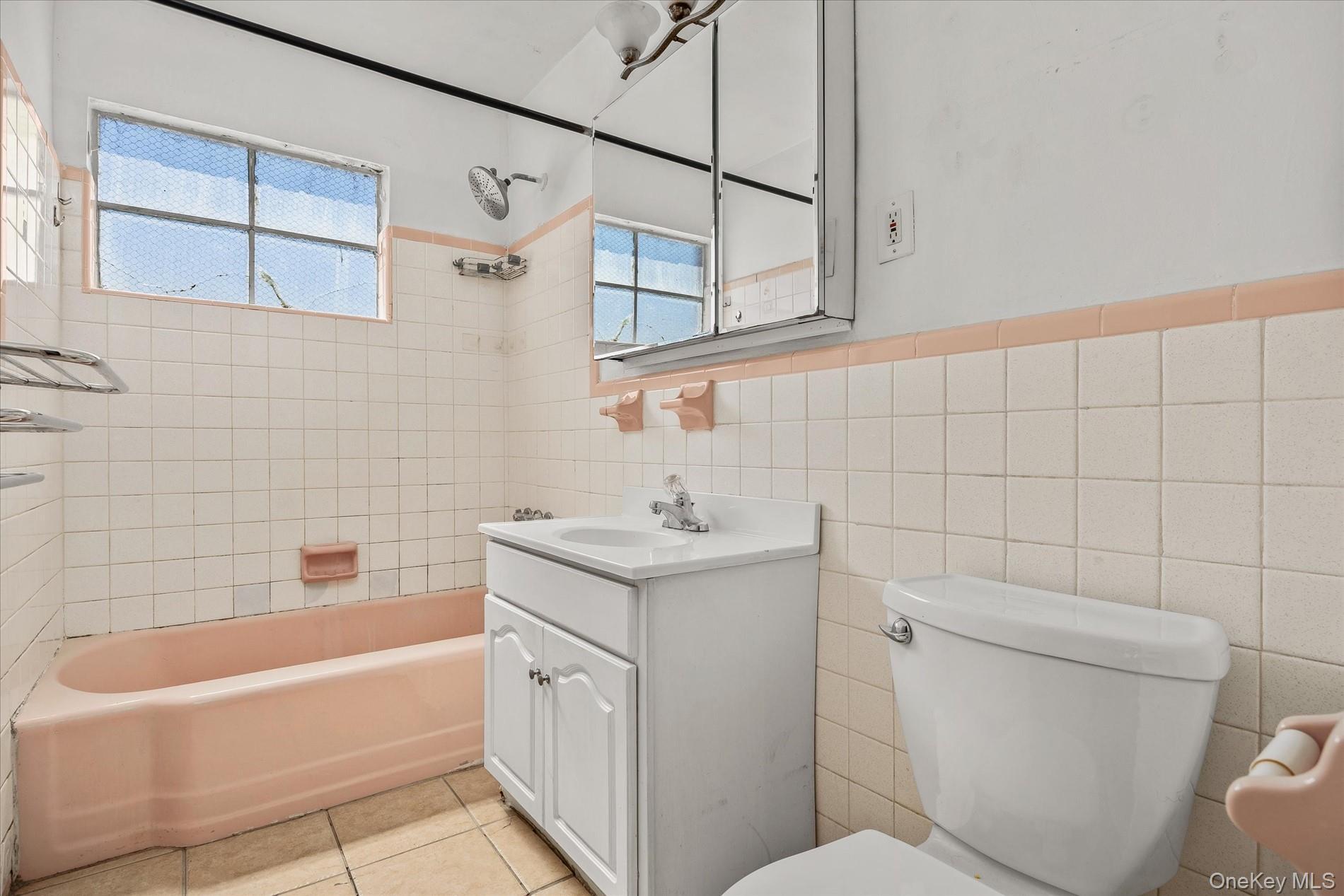 Single Family 65th Place  Queens, NY 11378, MLS-980588-9