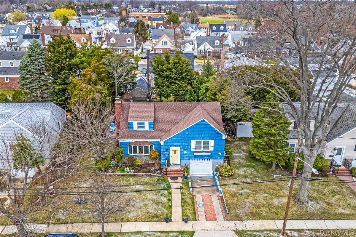 Single Family Highland  Nassau County, NY 11510, MLS-980591-28
