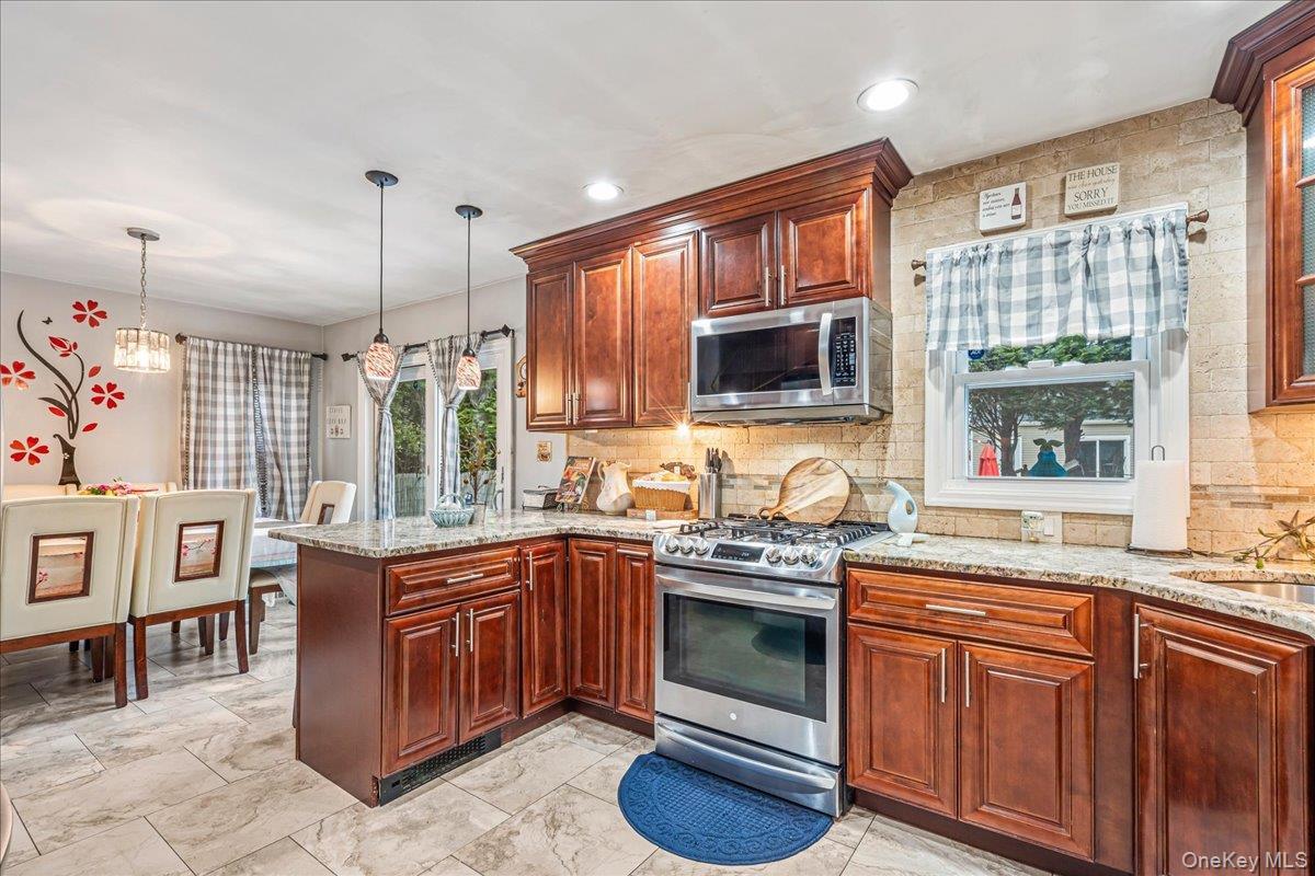 Single Family Highland  Nassau County, NY 11510, MLS-980591-3