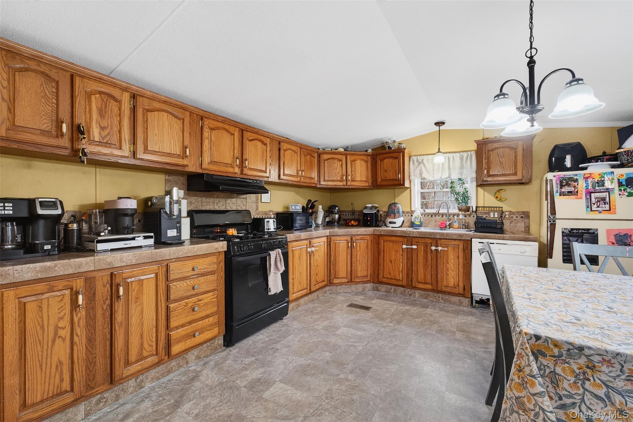 Single Family Galley Hill  Orange County, NY 12729, MLS-980610-6