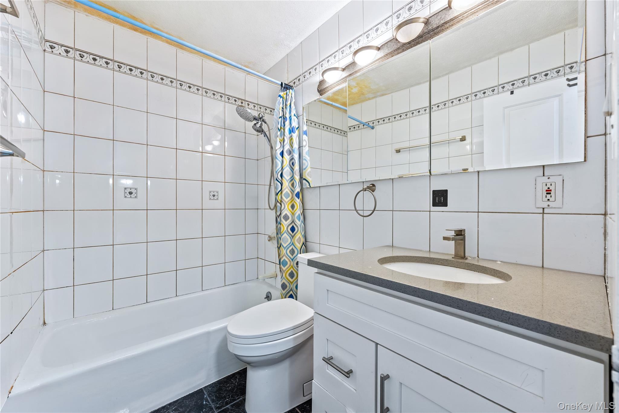 Condo Union  Queens, NY 11367, MLS-980631-11