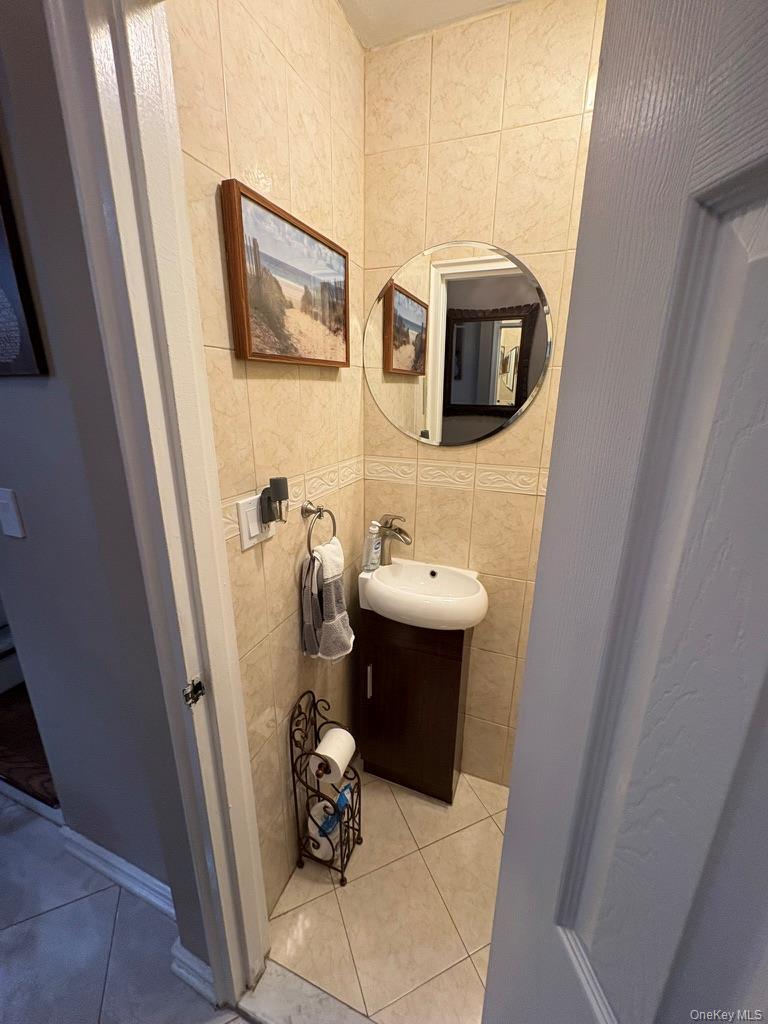 Single Family Vincent  Bronx, NY 10465, MLS-980632-10