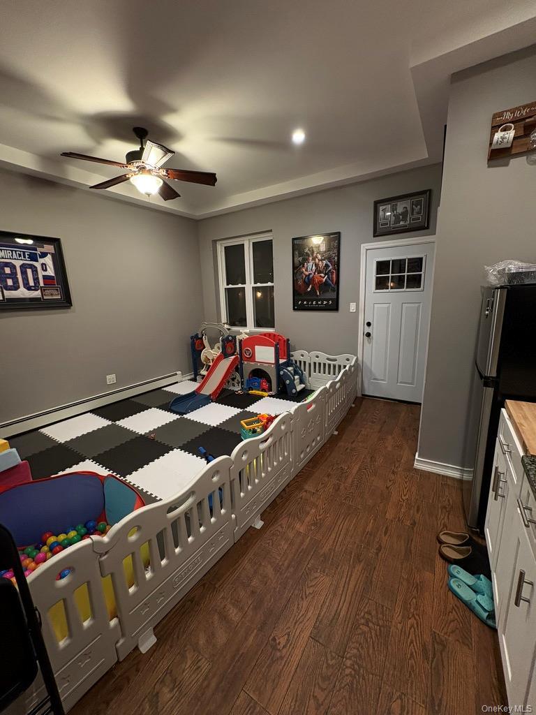 Single Family Vincent  Bronx, NY 10465, MLS-980632-21