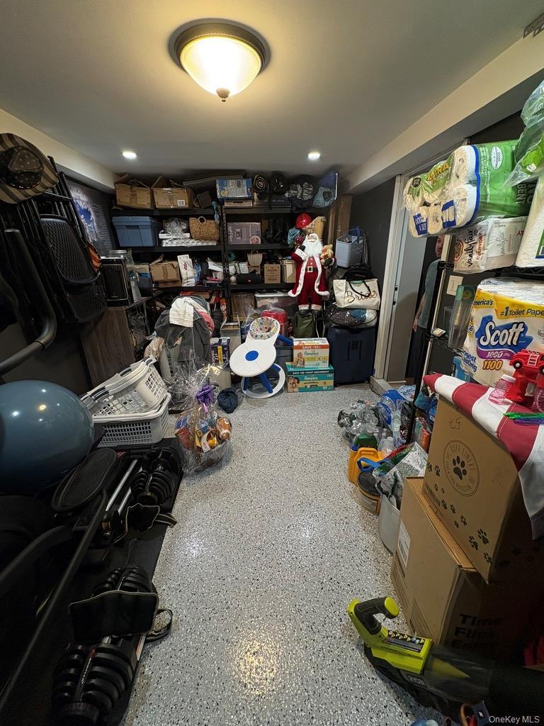 Single Family Vincent  Bronx, NY 10465, MLS-980632-27