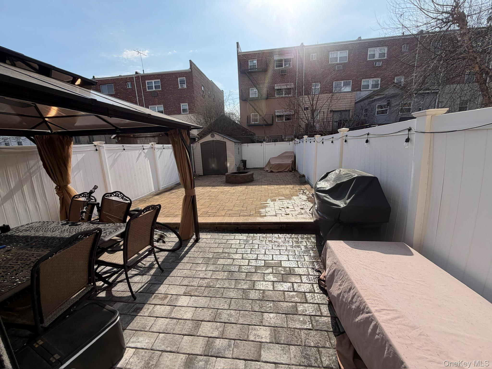 Single Family Vincent  Bronx, NY 10465, MLS-980632-33